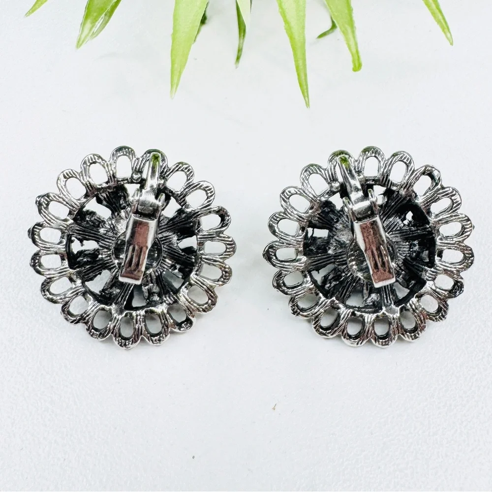 Vintage 70s Dark Faux Turquoise Medallion Antique Silver Tone Clip On Earrings